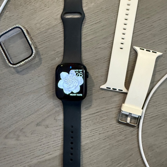 Apple Watch 9 - Picture 4 of 4